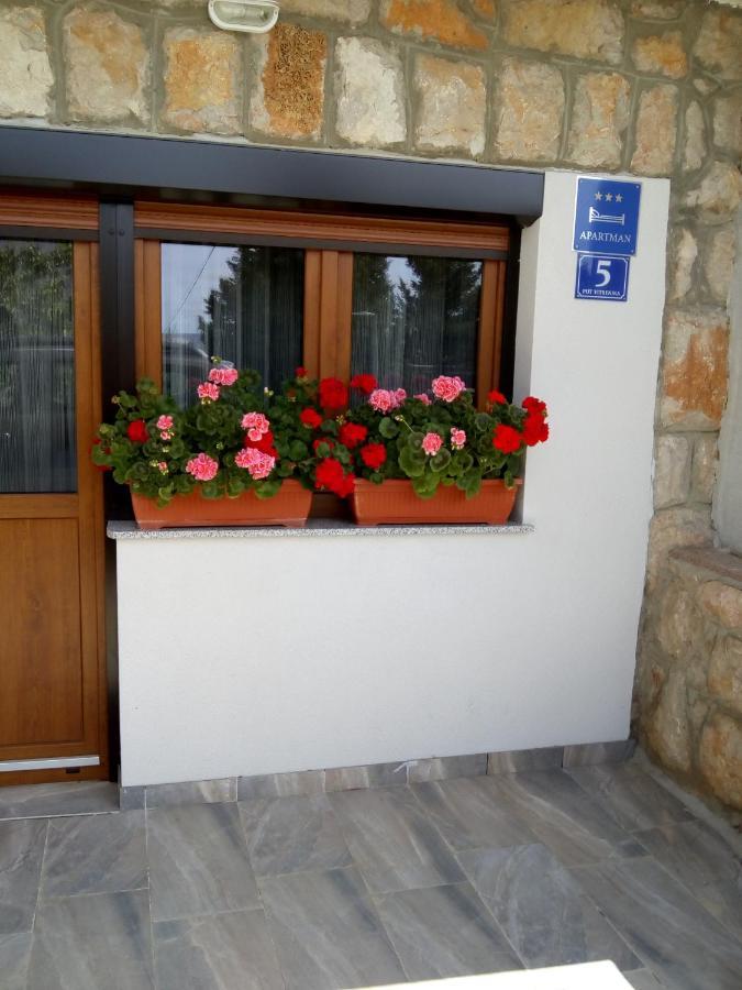 Apartment Plitvice Starigrad Paklenica Extérieur photo