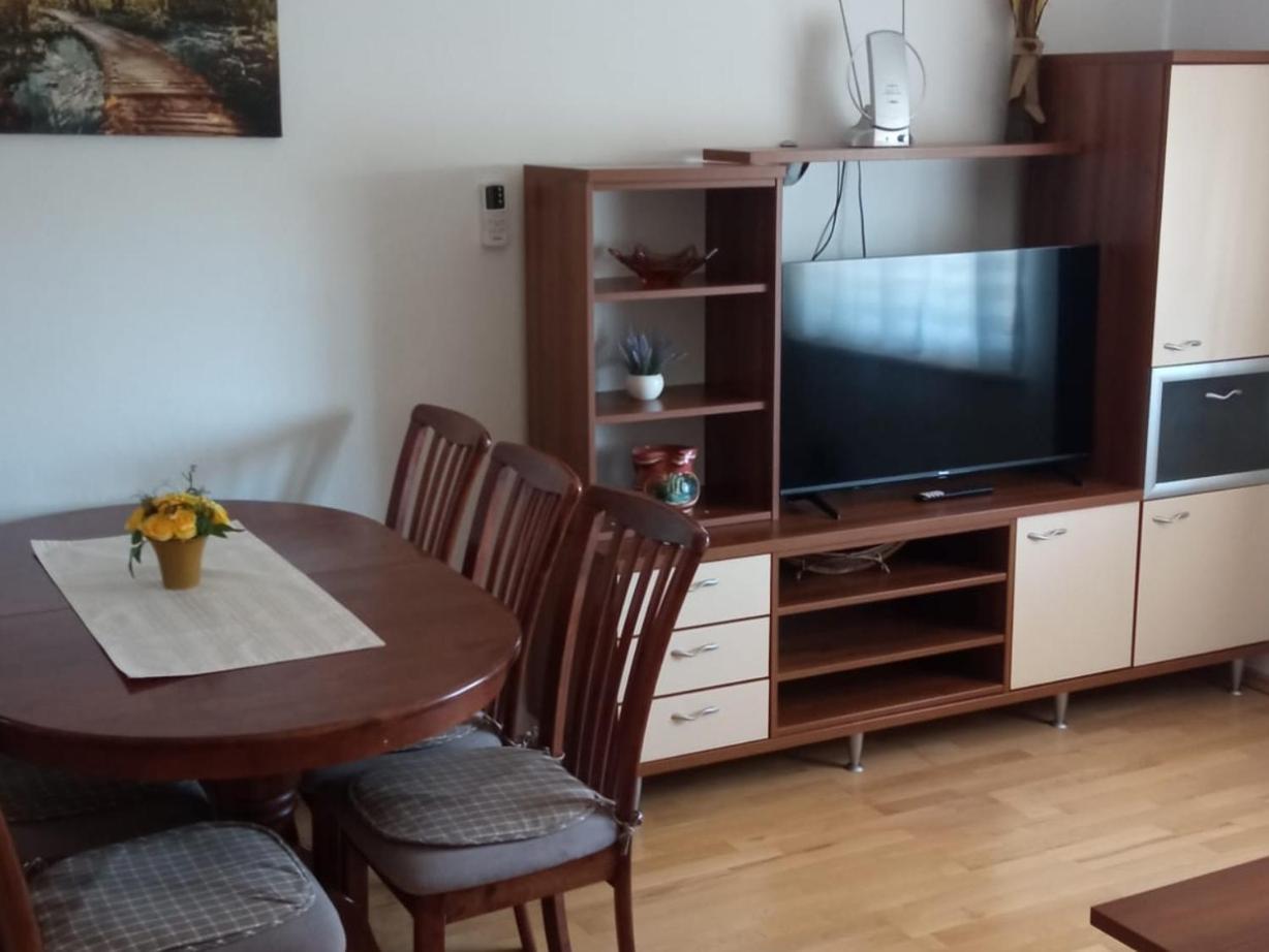 Apartment Plitvice Starigrad Paklenica Extérieur photo