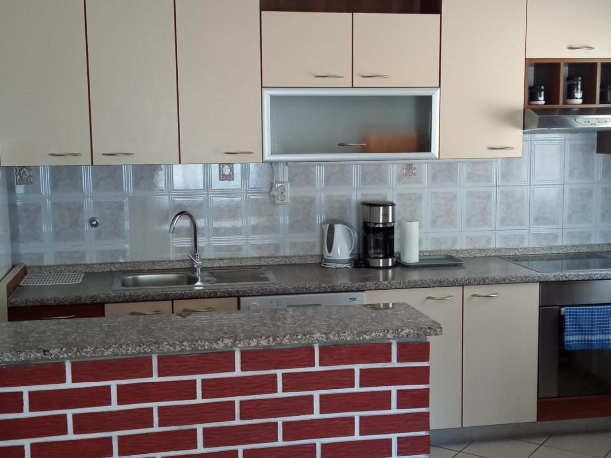 Apartment Plitvice Starigrad Paklenica Extérieur photo