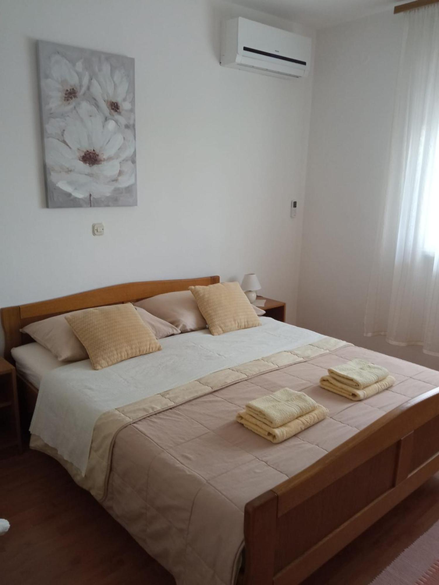 Apartment Plitvice Starigrad Paklenica Extérieur photo